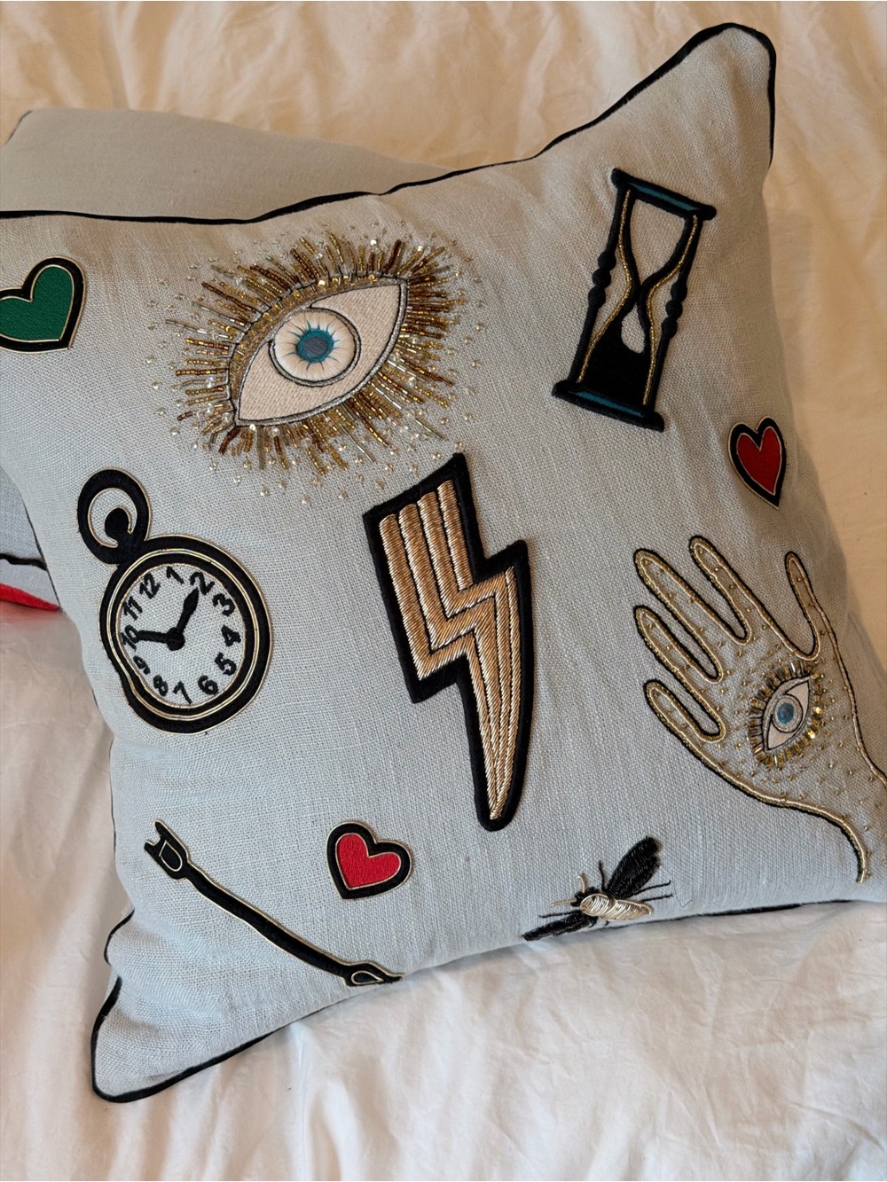 Two Jonathan Adler embroidered/appliqué linen pillows - Picture 4 of 6